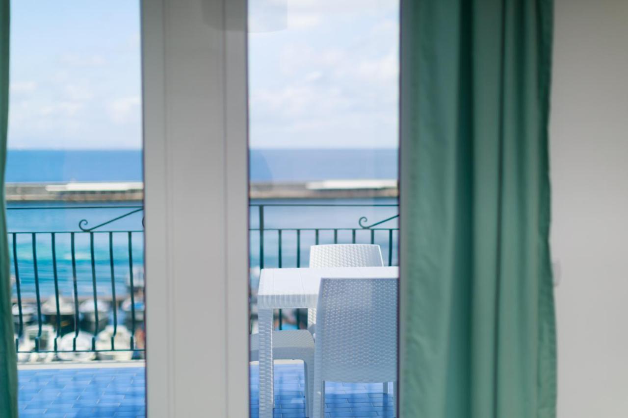 Capri Holiday Home With A Sea View エクステリア 写真