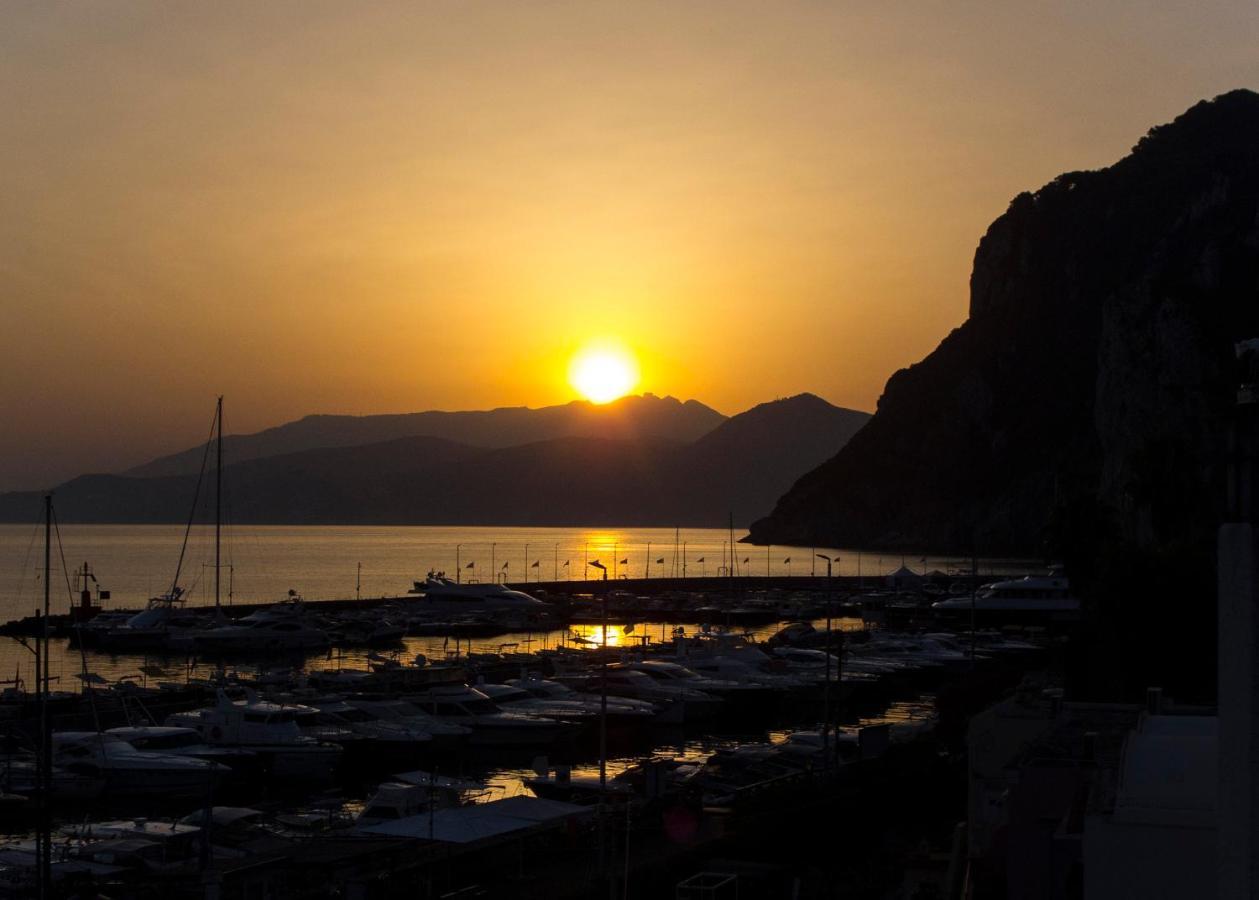 Capri Holiday Home With A Sea View エクステリア 写真